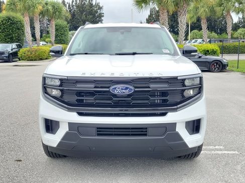 New 2026 Ford Expedition Max Active RWD image 2