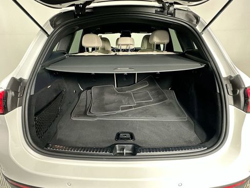 Certified 2023 Mercedes-Benz GLC 300 image 24
