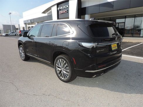 New 2025 Buick Enclave Avenir w/ Super Cruise Package image 7
