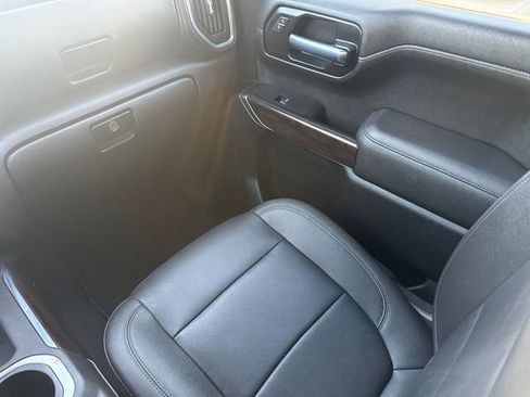 Used 2022 GMC Sierra 1500 SLT w/ SLT Premium Package AWD/4WD image 17