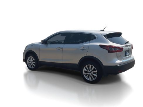 Used 2020 Nissan Rogue Sport S w/ Appearance Package FWD image 6