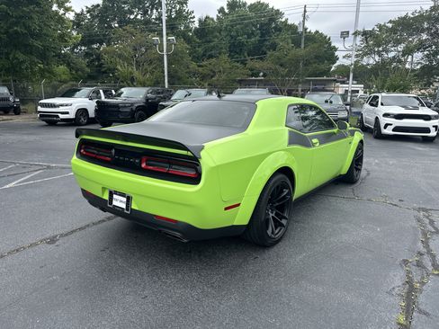 Used 2023 Dodge Challenger R/T Scat Pack RWD image 9