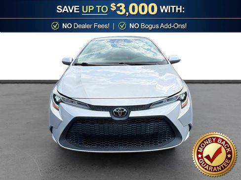Used 2020 Toyota Corolla LE FWD image 11
