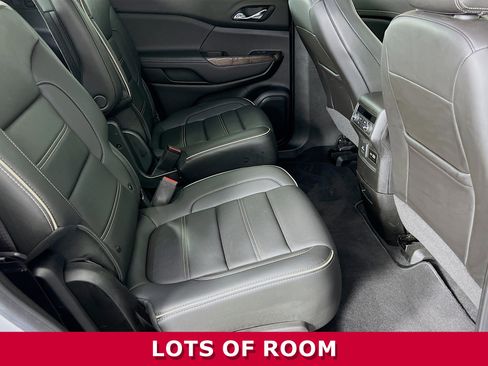 Used 2023 GMC Acadia Denali w/ Denali Ultimate Package image 24