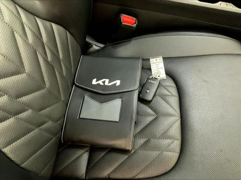 Used 2024 Kia Sportage X-Pro AWD/4WD image 35