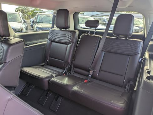 New 2025 Ford Expedition Max Platinum w/ Platinum Ultimate Package image 19