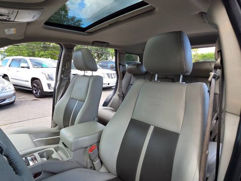 Used 2007 Jeep Grand Cherokee Limited AWD/4WD image 26