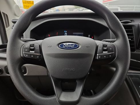 New 2026 Ford Transit 250 148 Medium Roof RWD image 27