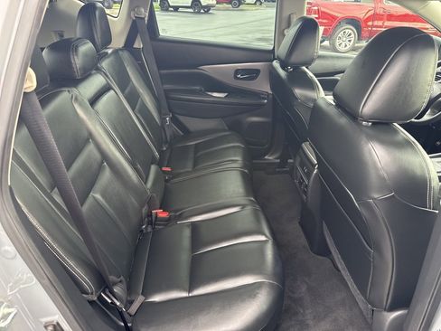 Used 2023 Nissan Murano SV w/ SV Midnight Edition Package image 15