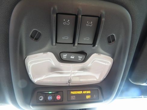 Certified 2024 Chevrolet Colorado ZR2 w/ ZR2 Bison Edition image 35