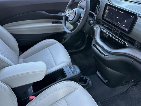 New 2025 FIAT 500 e image 14