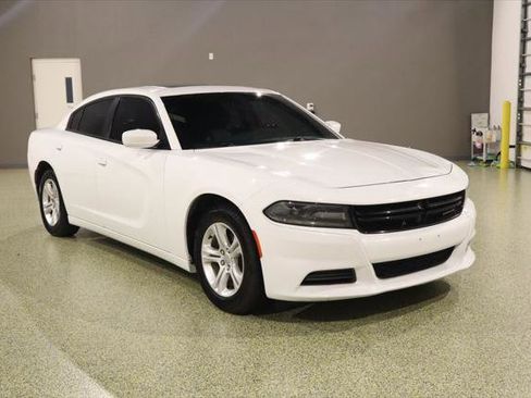 Used 2021 Dodge Charger SXT w/ Leather Interior Group RWD image 1