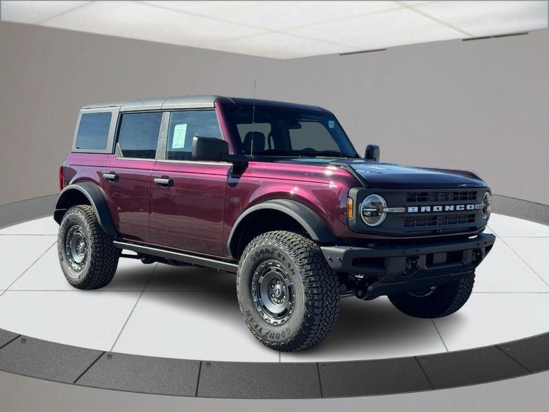 Used 2025 Ford Bronco Big Bend w/ Black Diamond Package AWD/4WD image 2
