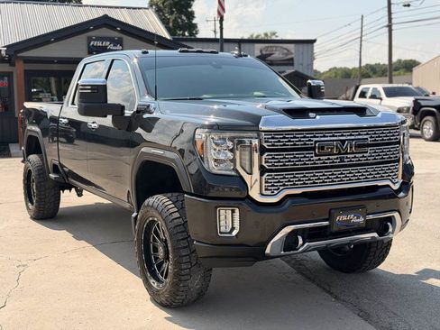 Used 2020 GMC Sierra 2500 Denali w/ Denali Ultimate Package AWD/4WD image 1