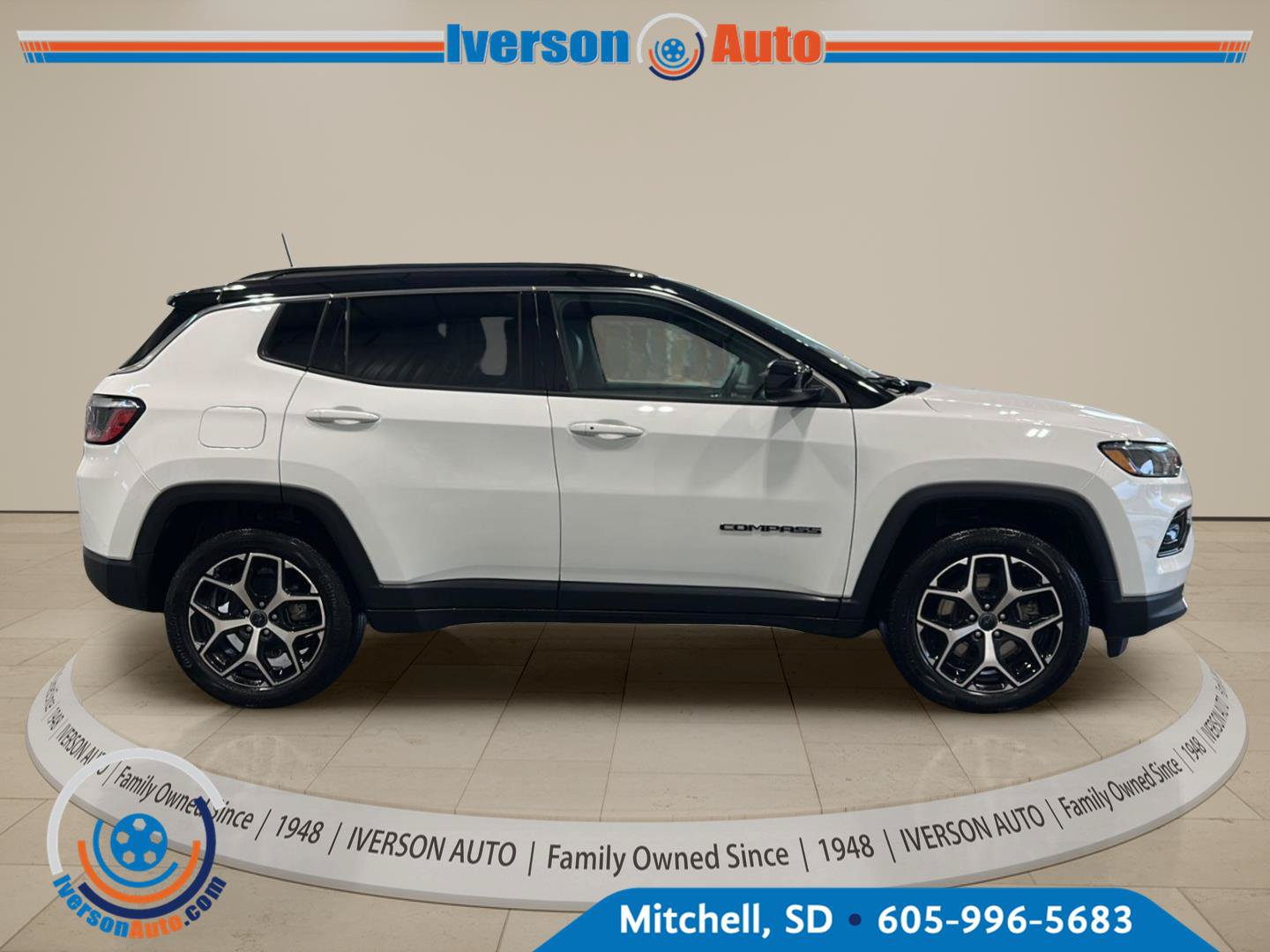 Used 2025 Jeep Compass Limited AWD/4WD image 8