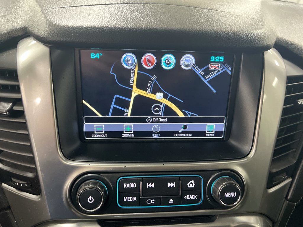 Used 2018 Chevrolet Suburban Premier w/ RST Edition AWD/4WD image 15