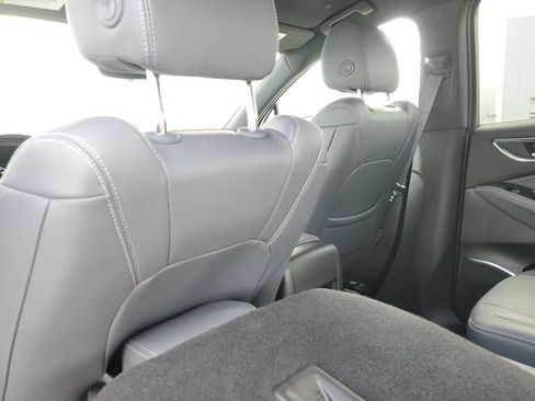 Used 2022 Buick Enclave Premium w/ LPO, Floor Liner Package FWD image 27