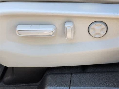 Used 2022 Honda Odyssey Elite image 18