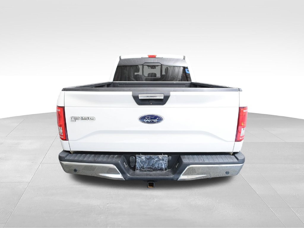 Used 2015 Ford F150 XLT w/ Equipment Group 302A Luxury AWD/4WD image 6