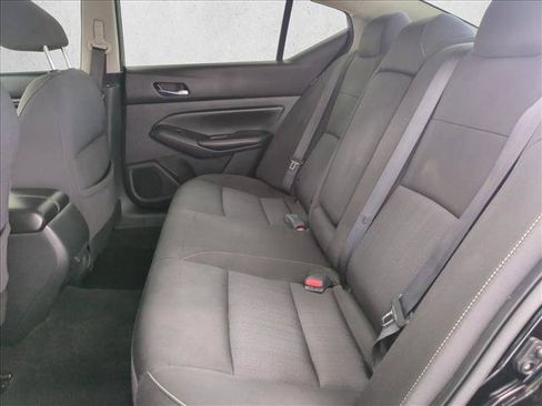 Used 2020 Nissan Altima 2.5 S FWD image 21