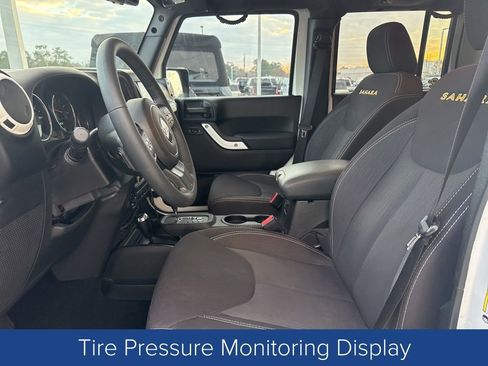 Used 2013 Jeep Wrangler Unlimited Sahara w/ Connectivity Group image 11