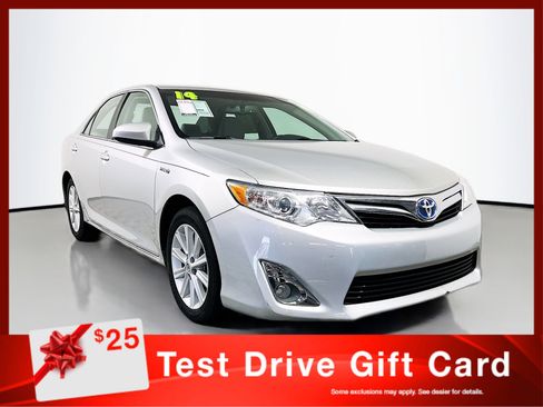 Used 2014 Toyota Camry XLE w/ Leather Package FWD image 1