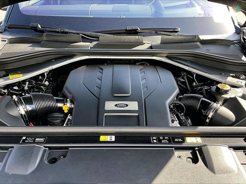 Used 2023 Land Rover Range Rover SE AWD/4WD image 9