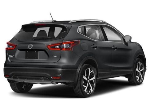 Used 2022 Nissan Rogue Sport SL AWD/4WD image 2