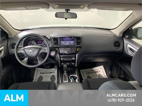 Used 2020 Nissan Pathfinder S image 29