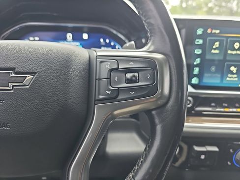 Used 2022 Chevrolet Silverado 1500 LT Trail Boss w/ LT Trail Boss Premium Package AWD/4WD image 23