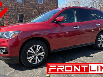 Used 2017 Nissan Pathfinder SL w/ Trailer Tow Package