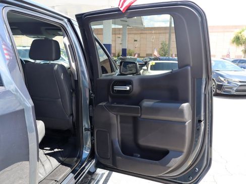 Used 2019 Chevrolet Silverado 1500 LT w/ All-Star Edition AWD/4WD image 17