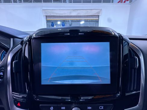 Used 2019 Chevrolet Traverse LT w/ LPO, Cargo Package AWD/4WD image 27