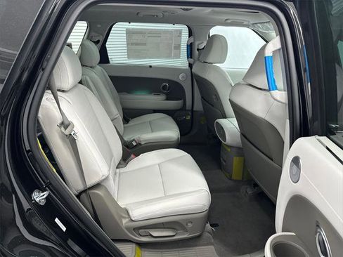 New 2026 Hyundai Palisade Limited image 17