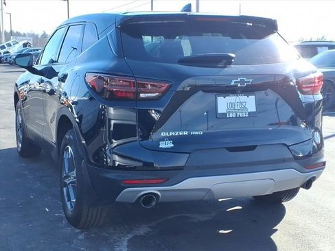 Used 2023 Chevrolet Blazer LT w/ Driver Confidence Package image 5