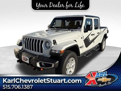 Used 2022 Jeep Gladiator Sport