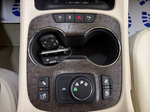Used 2023 GMC Acadia Denali AWD/4WD image 80