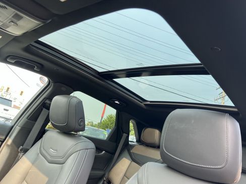Used 2023 Cadillac XT5 Premium Luxury w/ Technology Package AWD/4WD image 24