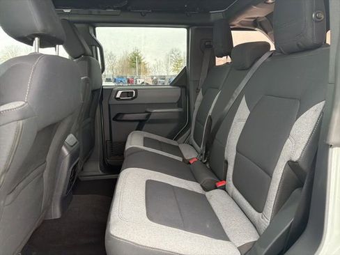 Used 2022 Ford Bronco Big Bend image 12