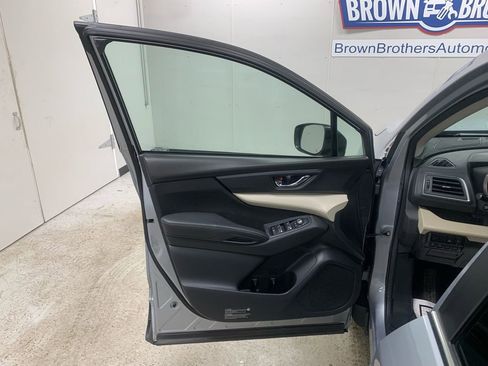 Used 2019 Subaru Ascent Premium image 18
