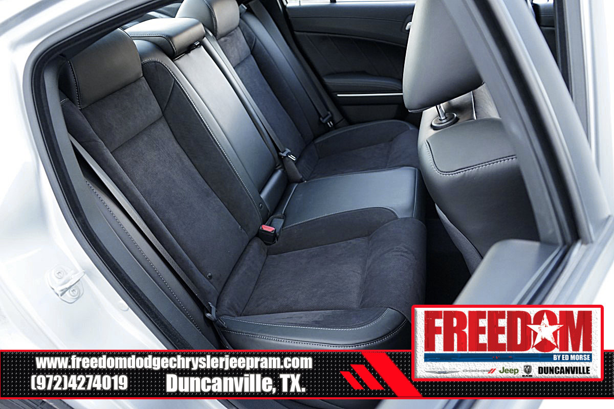 New 2023 Dodge Charger Scat Pack w/ Plus Group RWD image 16