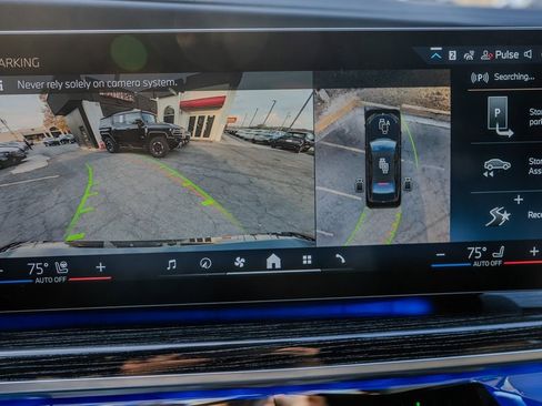 Used 2024 BMW i7 eDrive50 w/ M Sport Package image 12