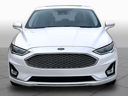 Used 2019 Ford Fusion Titanium FWD image 4