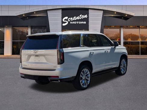Certified 2023 Cadillac Escalade Premium Luxury Platinum w/ LPO, Radiant Package AWD/4WD image 5