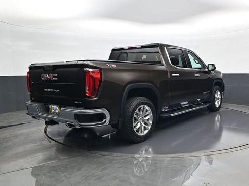 Used 2019 GMC Sierra 1500 SLT w/ SLT Premium Package image 5
