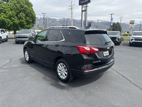 Used 2018 Chevrolet Equinox LT w/ Sun & Infotainment Package image 5
