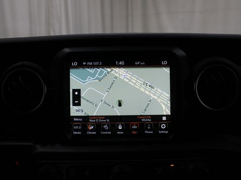 Used 2023 Jeep Wrangler Unlimited Sahara w/ Cold Weather Group AWD/4WD image 16