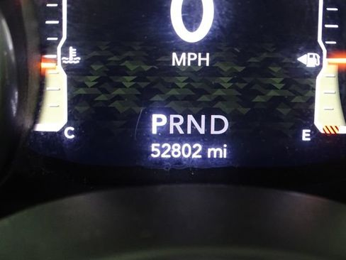 Used 2018 Jeep Wrangler Unlimited Sahara w/ Safety Group AWD/4WD image 35