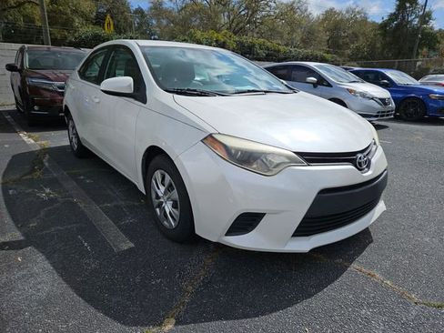 Used 2014 Toyota Corolla LE image 5