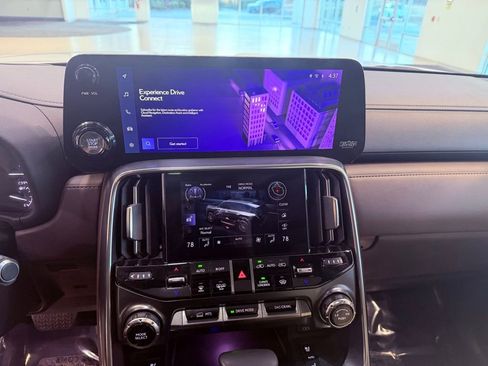 Certified 2022 Lexus LX 600 4WD w/ Luxury Package image 29